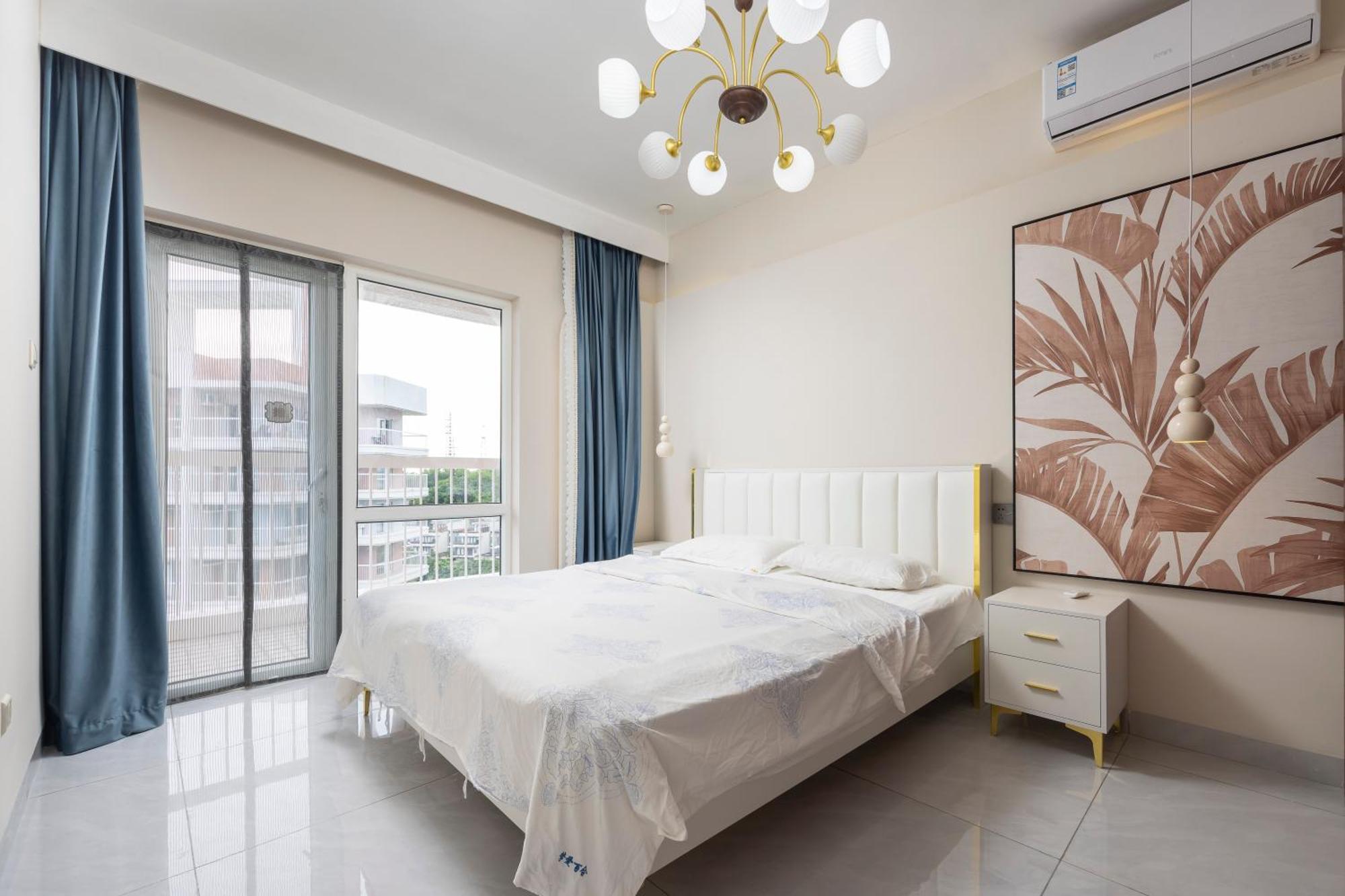 Sanya Zhi Ai Lily Seaview Apartment Екстериор снимка