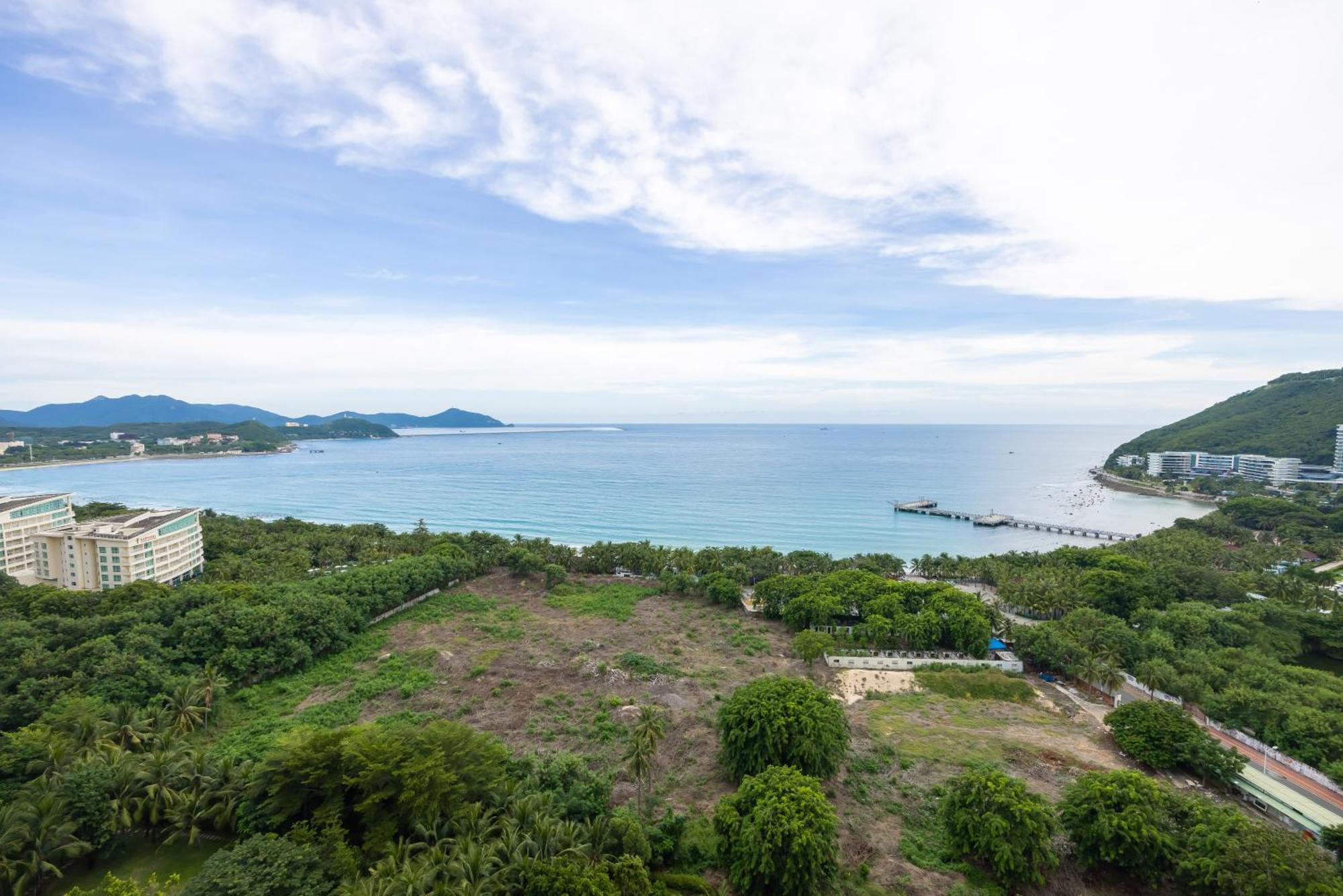 Sanya Zhi Ai Lily Seaview Apartment Екстериор снимка